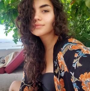 Meet your Posher, Mariana